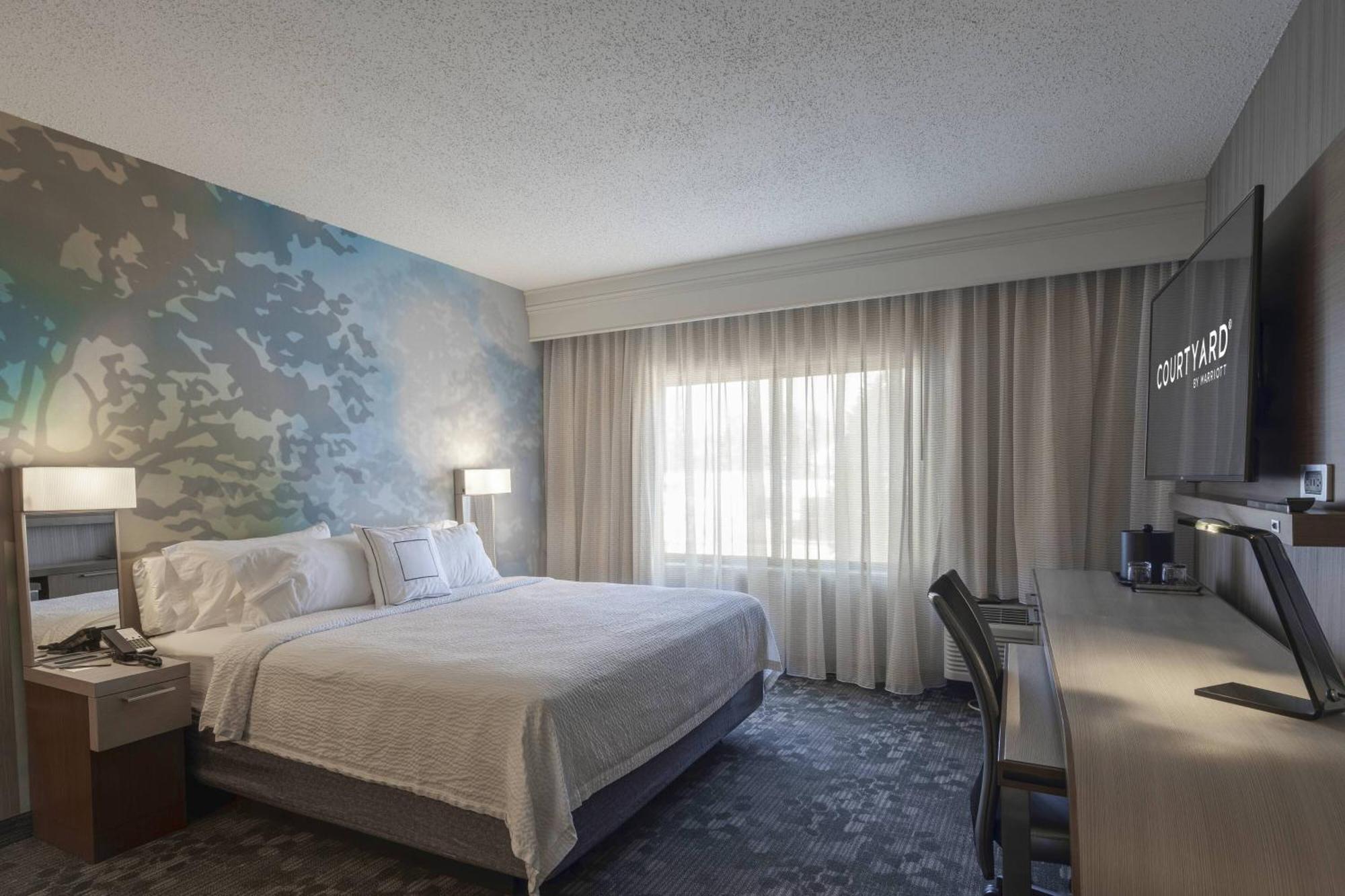 Hotel Courtyard By Marriott Cleveland Willoughby Exterior foto
